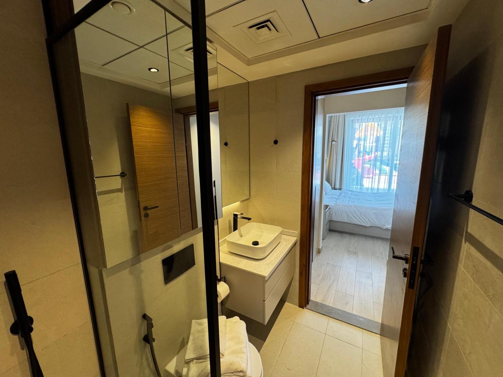Designer 1br Flat - Prime Gardens - Near Everything