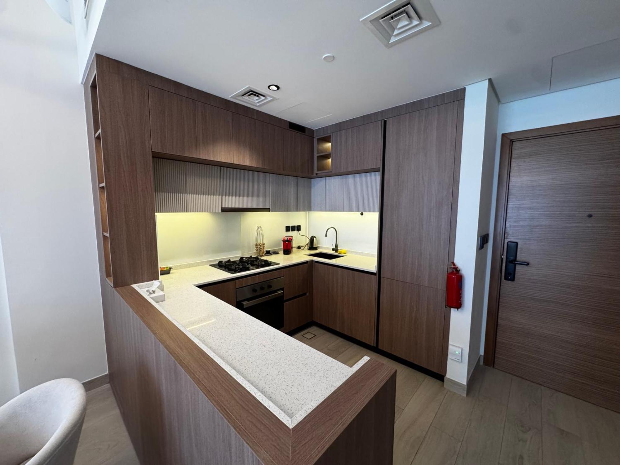 Apartment Designer 1br Flat - Prime Gardens - Near Everything