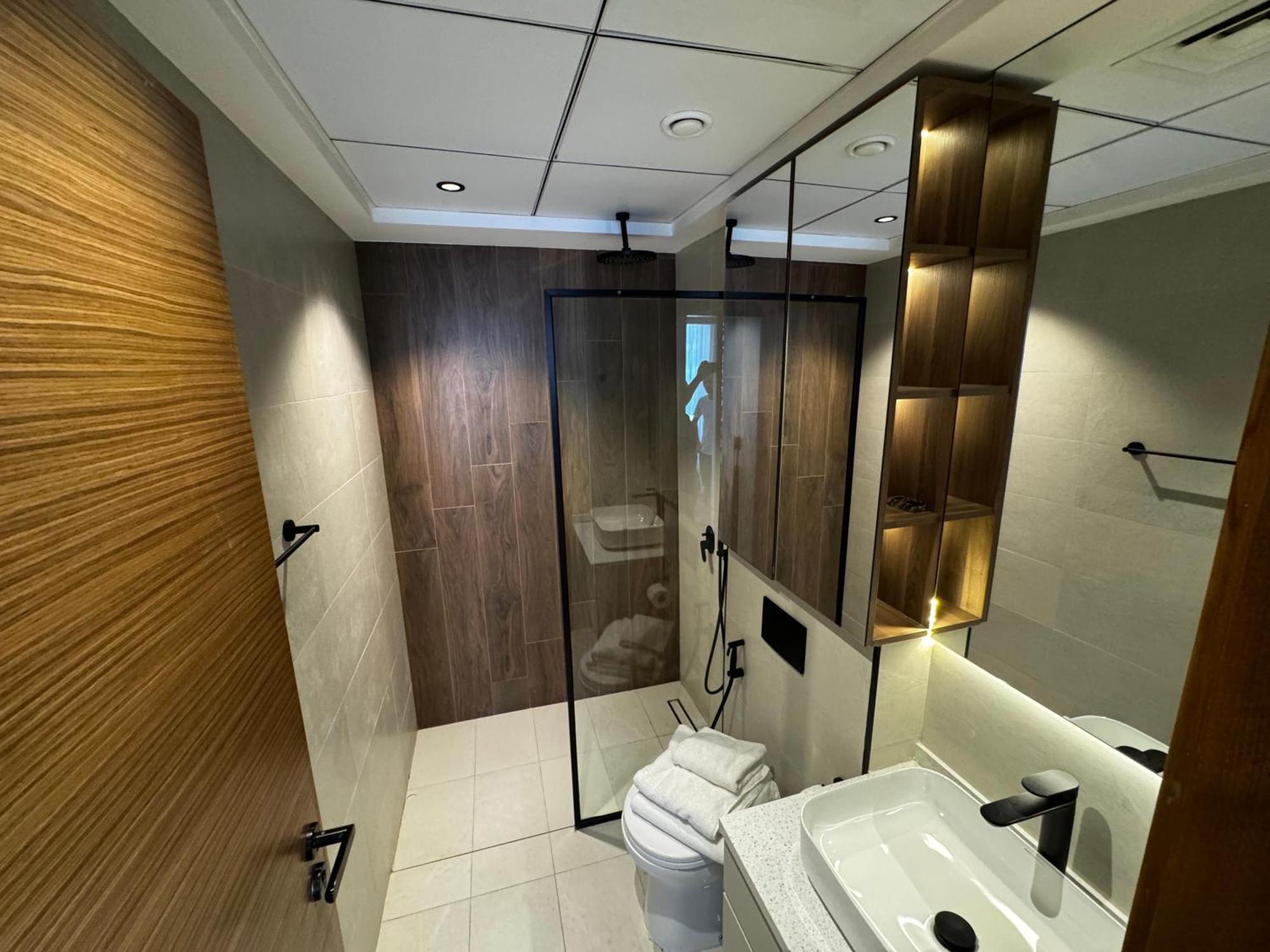 Designer 1br Flat - Prime Gardens - Near Everything *