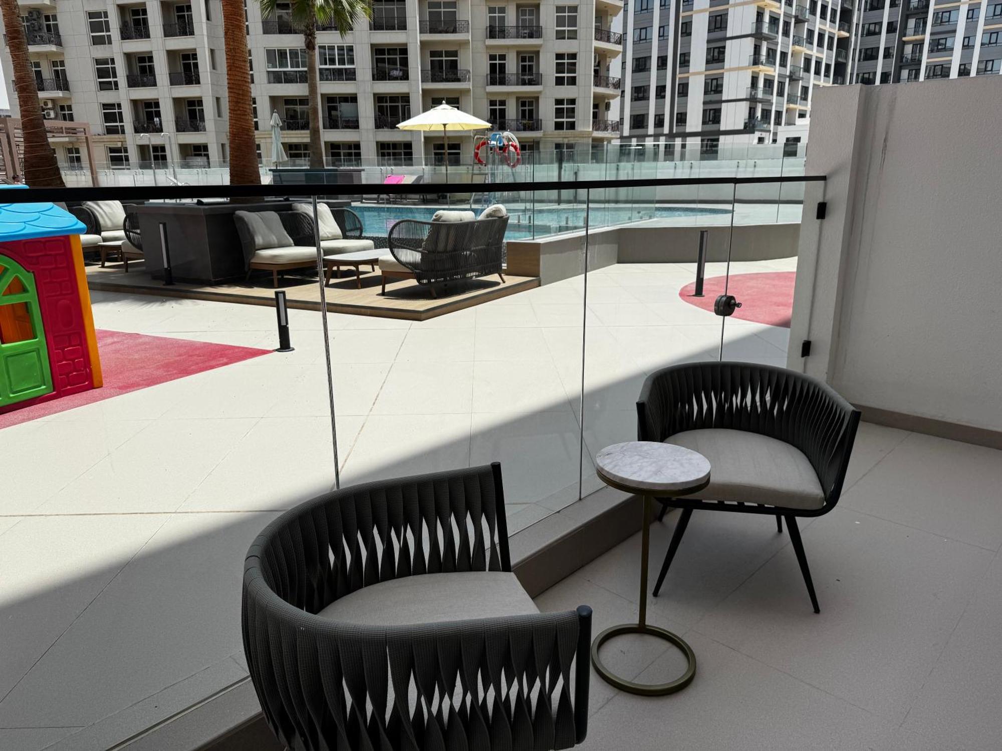 Apartment Designer 1br Flat - Prime Gardens - Near Everything